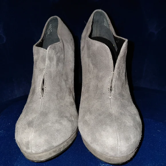 ALDO Tallo 8 Gray Suede Ankle Boots Size 7.5 Slate Gray Office Siren Sleek - Picture 7 of 16